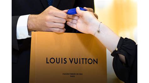 Louis Vuitton jobs salary